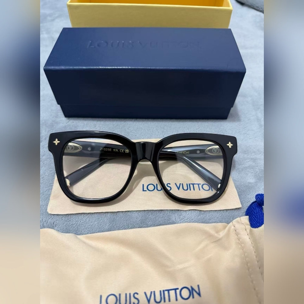 Louis Vuitton Clash Square Sunglasses